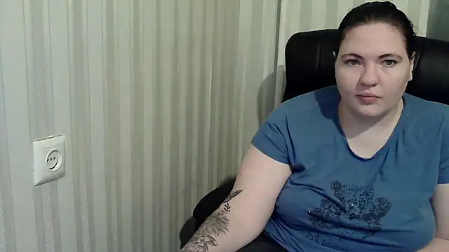 XLisaBlueXsS online show from November 7, 4:12 pm