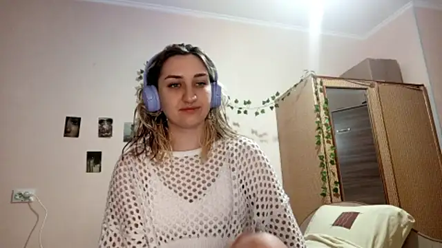 Anabree online show from November 19, 3:28 am