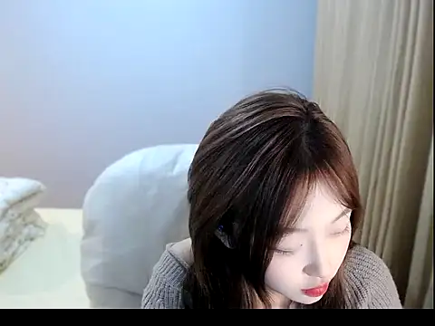 xiao guai online show from November 18, 12:50 pm