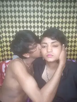 Freakingromance online show from April 2, 4:26 pm