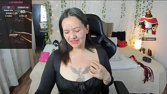 Victoria Wilde  online show from January 16, 11:17 am