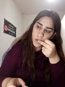 nahiarabiel33 online show from June 10, 5:00 pm