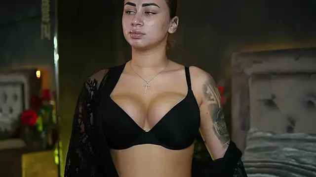 AmeliaJupiter online show from November 18, 10:44 pm