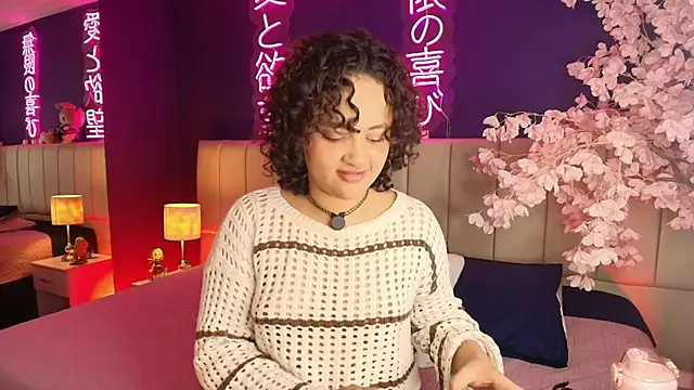  sarahRose online show from March 7, 5:03 am