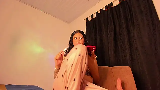 Kylie brown 1 online show from November 17, 4:02 am