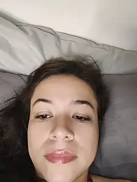 danielamonet online show from June 3, 8:36 pm