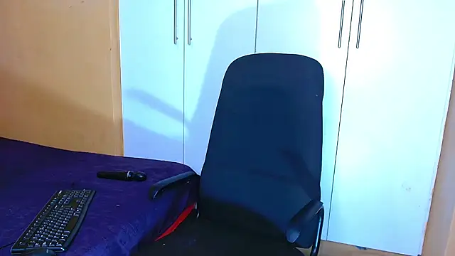 Prettybrowngirl online show from January 18, 3:58 am