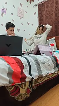 minervaystiven online show from March 27, 2:02 am