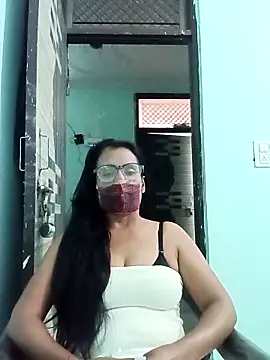 sanjana077 online show from November 16, 6:37 am