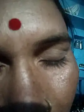 Chinki pande online show from November 11, 7:11 pm