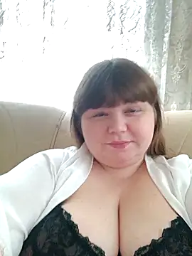 Stella a online show from March 19, 8:29 am