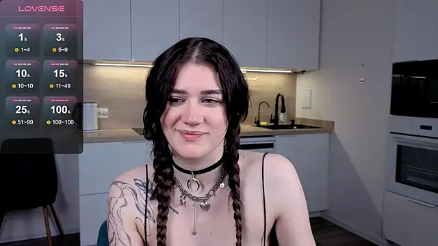 eshleeygreen online show from December 19, 6:11 pm