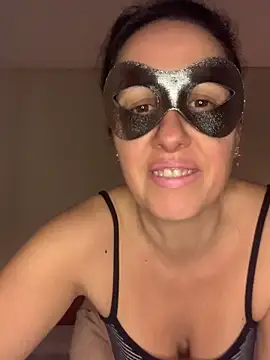 massagistahotbrunette online show from March 15, 11:07 pm