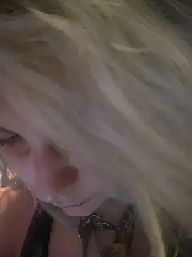 Hollywouldd online show from November 22, 2:58 am