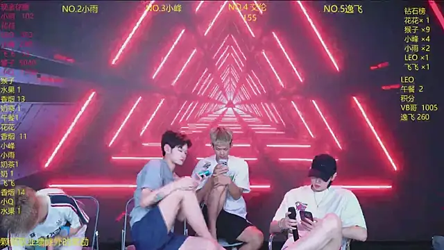 AAA-winner online show from July 19, 3:20 am