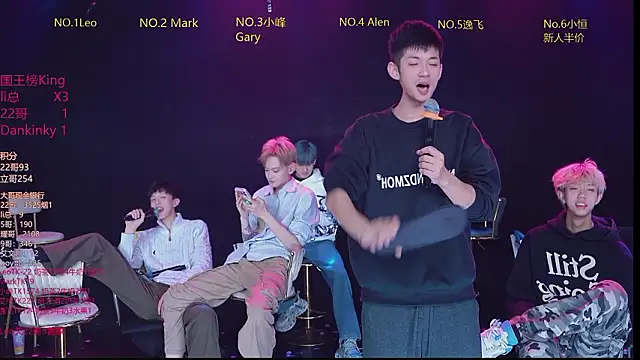 AAA-winner online show from February 3, 6:40 am