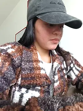 ALEJA  22 online show from April 17, 9:28 pm