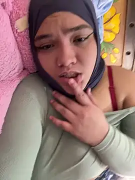 sweetmuslim01 online show from December 20, 11:53 pm