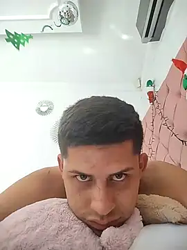 jov and thomas online show from November 17, 7:58 pm