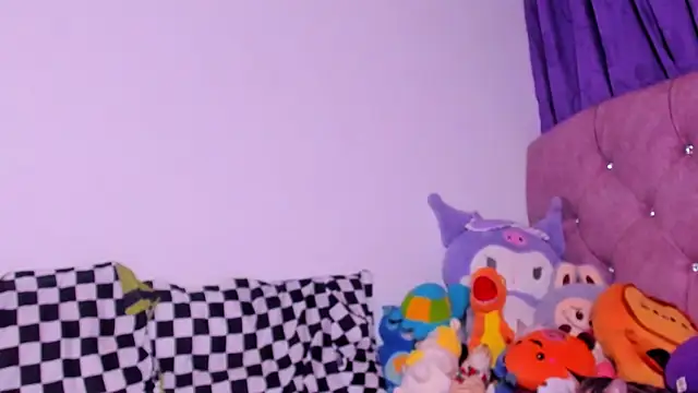 amy  a online show from March 18, 7:02 am