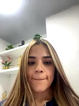 Sara  Secret online show from November 27, 7:39 pm