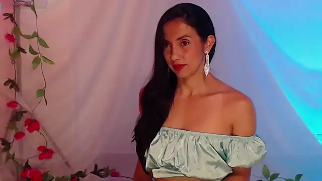 Belladonna lips online show from February 25, 2:54 am