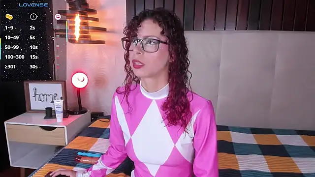 AliceMadnes online show from December 18, 2:05 am