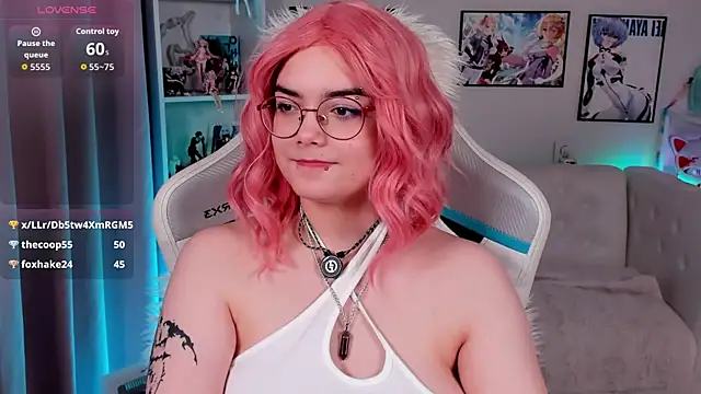 Lily  Evans online show from April 9, 7:14 am