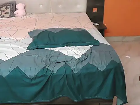 DoremonGirl online show from March 3, 7:25 am