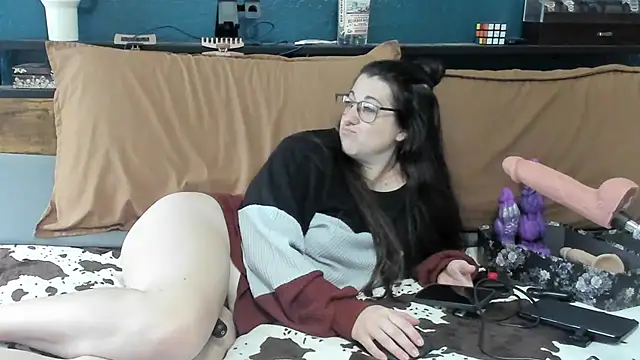 Sammie Ray online show from March 25, 2:42 pm