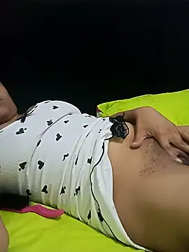 23Quenn online show from November 11, 6:09 am