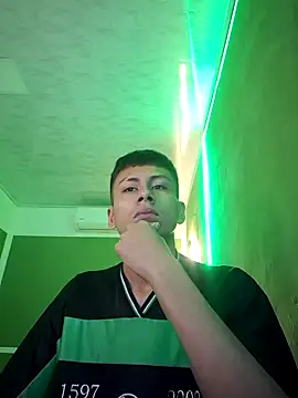 stebeen smithh online show from June 7, 1:34 am