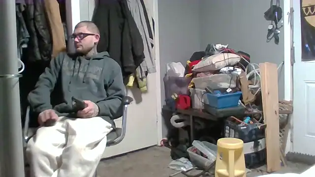 trickydickydaddy online show from February 26, 6:01 am