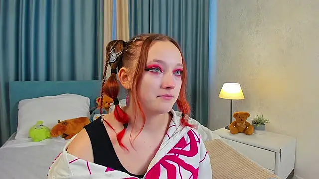 LauraKelley online show from November 14, 8:03 am