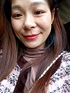 Lyla john online show from January 10, 6:29 am