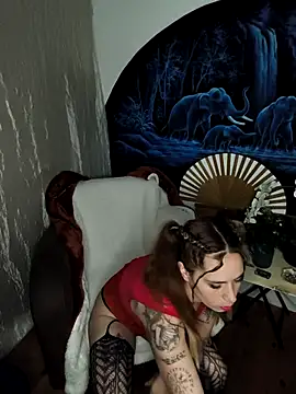 MickNanaa online show from February 15, 5:10 am