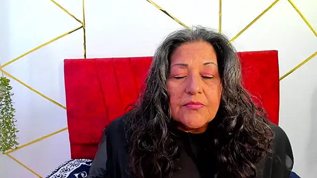 Victoriaa Anderson online show from December 17, 2:06 am