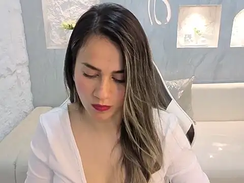 Liat White Tx online show from November 28, 1:36 pm