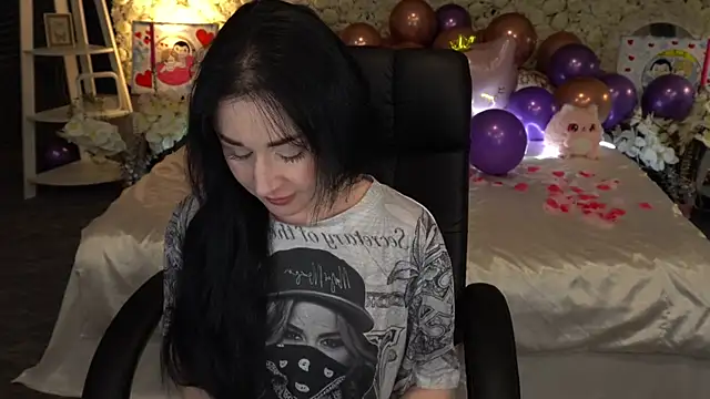 CarolinaaFoxyyy online show from February 24, 7:45 pm