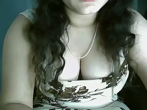 shreya saxena 01 online show from February 28, 10:03 am