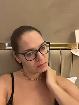 Milana8263 online show from December 15, 9:14 am