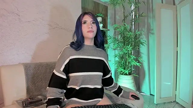 ReiAyanamy online show from March 5, 8:37 pm