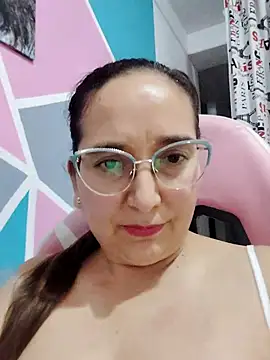 LaLey2702 online show from November 30, 2:49 am