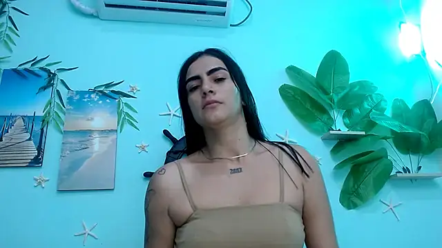 salomesmit666 online show from December 3, 7:05 pm