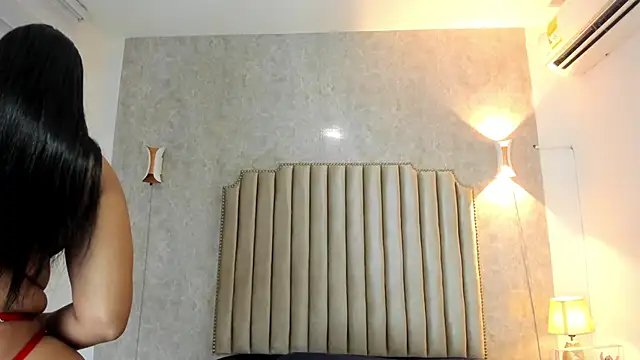 ArissDeLuna online show from March 19, 11:31 pm