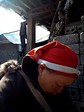 girl-hot2x online show from December 1, 3:43 am