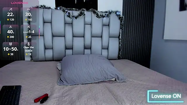 May-Clanfort online show from December 14, 12:11 pm