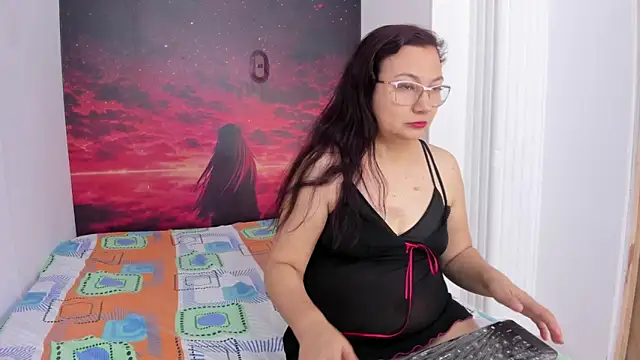 SofiaMilfx online show from November 19, 11:54 am