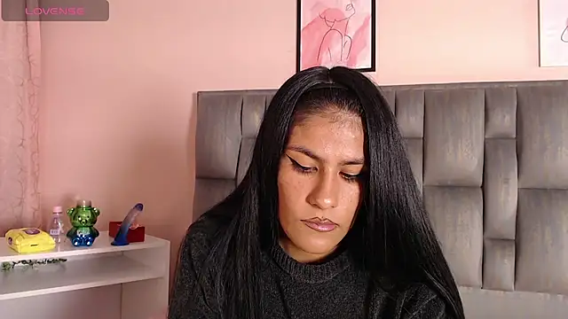 Ailyn-9 online show from November 13, 9:36 pm