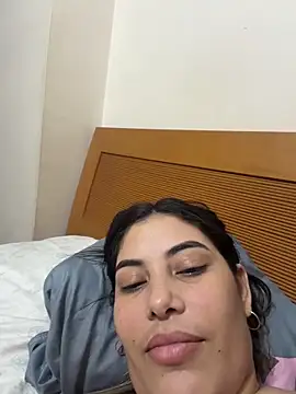 Anna Bitch Disgusting online show from April 8, 6:59 am
